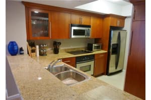 401 SW 4th Ave, Fort Lauderdale, FL 33315, Sold 04/30/20