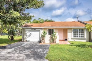 5504 Lakewood Cir S, Margate, FL 33063, Sold 12/18/19