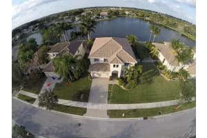 19433 SW 68th St, Fort Lauderdale, FL 33332, Sold 03/09/20