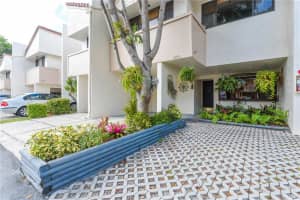 1693 Cypress Pointe Dr, Coral Springs, FL 33071, Sold 12/06/19