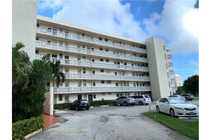 2903 Point E Dr APT K512, Aventura, FL 33160, Sold 02/11/20
