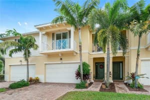 3120 Yorkshire Ln, Palm Beach Gardens, FL 33418, Sold 02/24/20