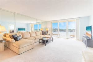 511 Bayshore Dr, Fort Lauderdale, FL 33304, Sold 03/27/20
