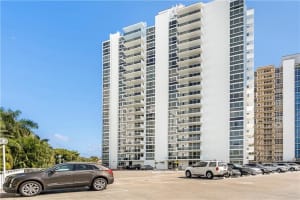 2715 N Ocean Blvd #9c, Fort Lauderdale, FL 33308, Sold 03/13/20