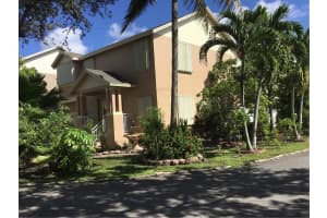 381 NW 102nd Terrace, Pembroke Pines, FL 33026, Sold 03/09/20