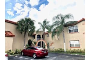 8886 SW 3rd St, Pembroke Pines, FL 33025, Sold 01/16/20