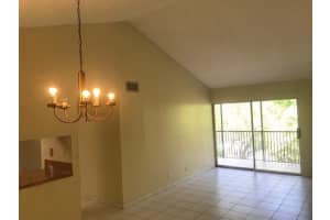3001 N Oakland Forest Dr, Oakland Park, FL 33309, Sold 09/30/20