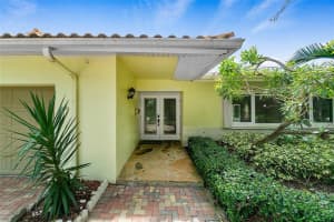 630 NW 9th Ct, Boca Raton, FL 33486, Sold 12/16/19