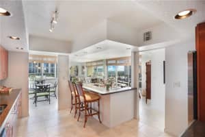 3233 NE 32nd Ave APT 902, Fort Lauderdale, FL 33308, Sold 02/04/20