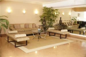 3233 NE 32nd Ave APT 902, Fort Lauderdale, FL 33308, Sold 02/04/20