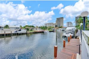 3 Fort Royal Isle, Fort Lauderdale, FL 33308, Sold 06/22/20