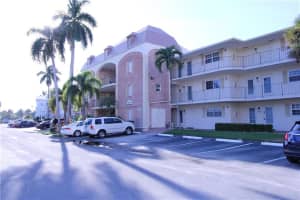 460 Paradise Isle Blvd, Hallandale Beach, FL 33009, Sold 01/31/20