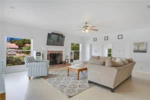 2724 NE 21st Ave, Fort Lauderdale, FL 33306, Sold 12/10/19