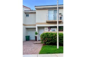 8464 Lagos De Campo Blvd, Tamarac, FL 33321, Sold 01/07/20