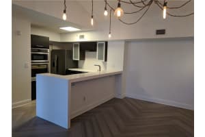 2640 S University Dr, Davie, FL 33328, Sold 03/31/20