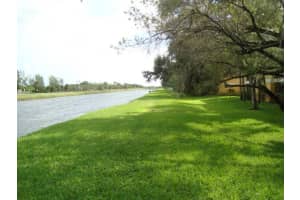 3013 N Oakland Forest Dr, Oakland Park, FL 33309, Sold 03/16/20