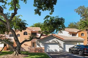 8221 NW 70th St, Tamarac, FL 33321, Sold 01/28/20