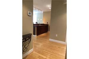 17100 N Bay Rd, Sunny Isles Beach, FL 33160, Sold 02/20/20