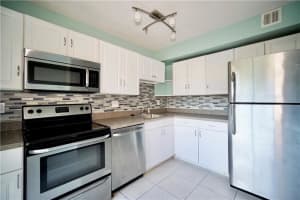 7712 Balboa St, Sunrise, FL 33351, Sold 05/27/20
