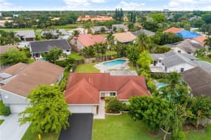 8511 NW 82nd St, Tamarac, FL 33321, Sold 12/19/19