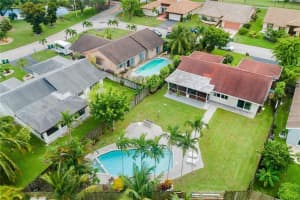 8511 NW 82nd St, Tamarac, FL 33321, Sold 12/19/19
