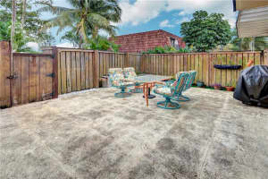 2764 SW 15th St, Deerfield Beach, FL 33442, Sold 02/06/20