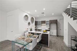 1045 NE 18th Ave, Fort Lauderdale, FL 33304, Sold 03/05/20