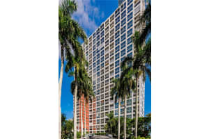 1541 Brickell Ave B904, Miami, FL 33129, Sold 04/30/21