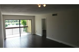 10288 NW 9th St Cir, Miami, FL 33172, Sold 12/23/19