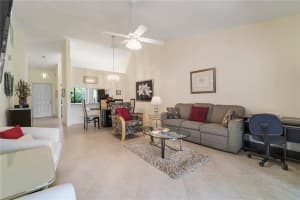 5213 E Lakes Dr, Pompano Beach, FL 33064, Sold 04/14/20