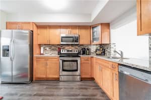 923 NW 79th Terrace, Plantation, FL 33324, Sold 12/23/19