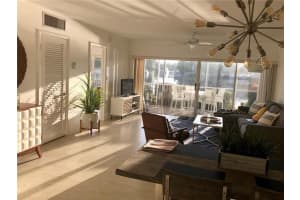 390 N Federal Hwy, Deerfield Beach, FL 33441, Sold 06/24/20