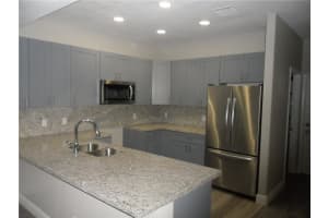 8870 NW 39th Ct, Coral Springs, FL 33065, Sold 04/20/20