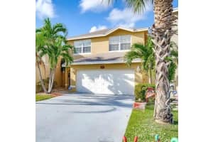 4123 Eastridge Cir, Pompano Beach, FL 33064, Sold 02/10/20