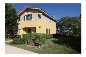 6031 SW 19th St, North Lauderdale, FL 33068, Sold 04/03/20