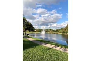 8207 Thames Blvd, Boca Raton, FL 33433, Sold 08/14/20