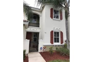 922 42nd Ter 922, Homestead, Florida Sold 02/07/20