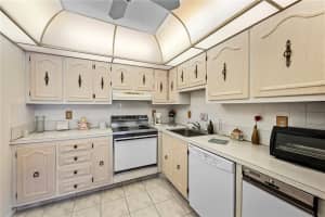 335 W Laurel Dr #8m, Margate, FL 33063, Sold 03/19/20