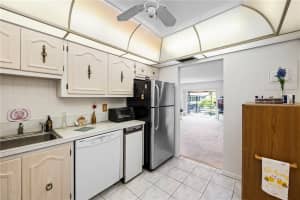 335 W Laurel Dr #8m, Margate, FL 33063, Sold 03/19/20