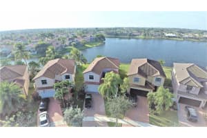 19268 NW 12th St, Pembroke Pines, FL 33029, Sold 01/15/20