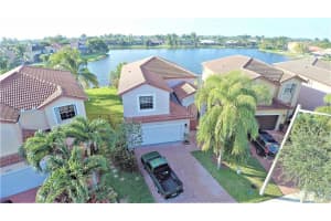 19268 NW 12th St, Pembroke Pines, FL 33029, Sold 01/15/20
