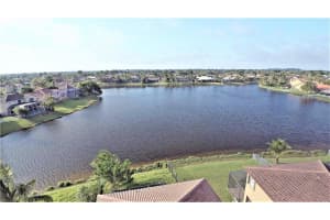 19268 NW 12th St, Pembroke Pines, FL 33029, Sold 01/15/20