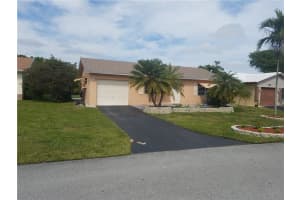 9501 NW 73rd St, Tamarac, FL 33321, Sold 03/13/20