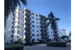 3000 Riomar St, Fort Lauderdale, FL 33304, Sold 12/23/19