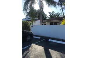 8261 NW 36th St, Sunrise, FL 33351, Sold 03/30/20