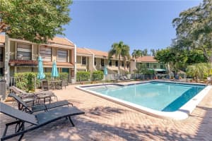 6021 Bayview Dr, Fort Lauderdale, FL 33308, Sold 03/09/20