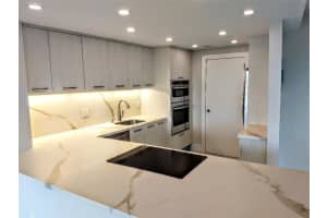 5100 Dupont Blvd #5e, Fort Lauderdale, FL 33308, Sold 07/24/20