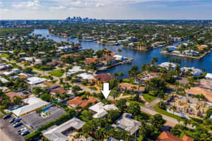 2412 NE 32nd Ave, Fort Lauderdale, FL 33305, Sold 12/31/19
