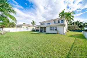 19333 NW 23rd St, Pembroke Pines, FL 33029, Sold 02/14/20