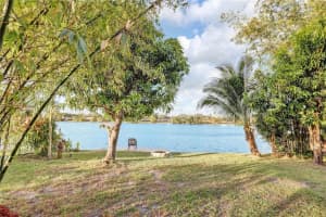 10071 SW 15th Pl, Davie, FL 33324, Sold 03/27/20